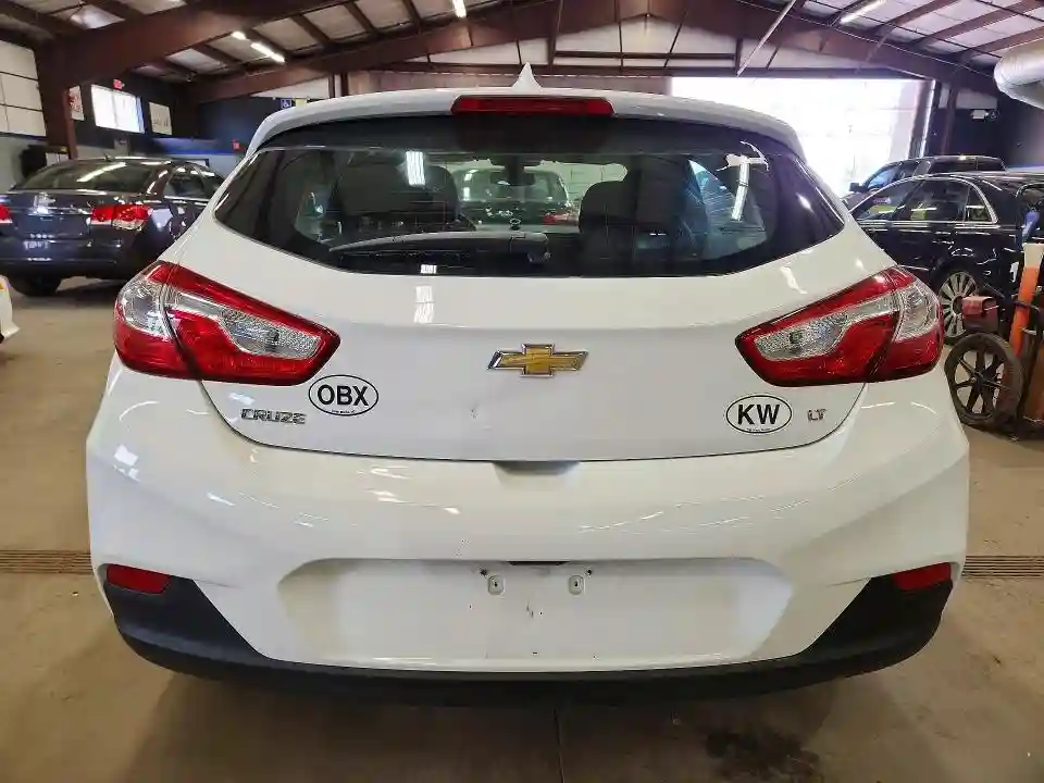 3G1BE6SM1JS609484 2018 CHEVROLET CRUZE-5
