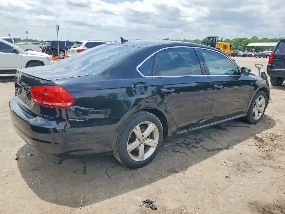 1VWAS7A38FC122058 2015 VOLKSWAGEN PASSAT-2
