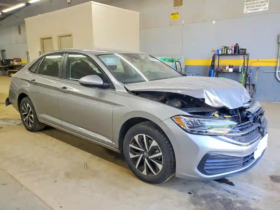 3VW5M7BU8RM090623 2024 VOLKSWAGEN JETTA-3