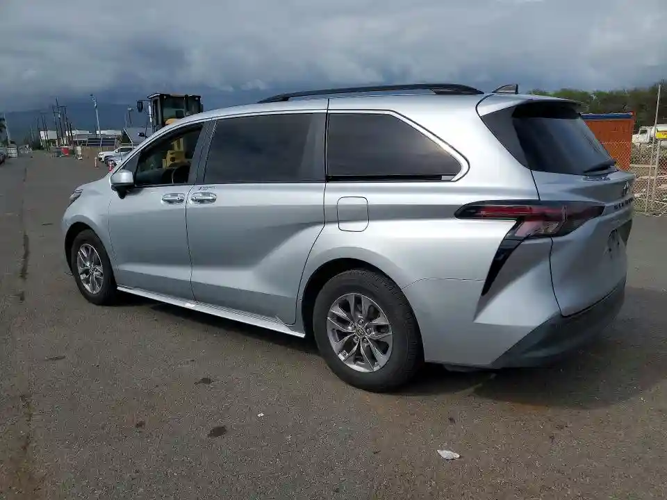 5TDYRKEC3PS144026 2023 TOYOTA SIENNA-1