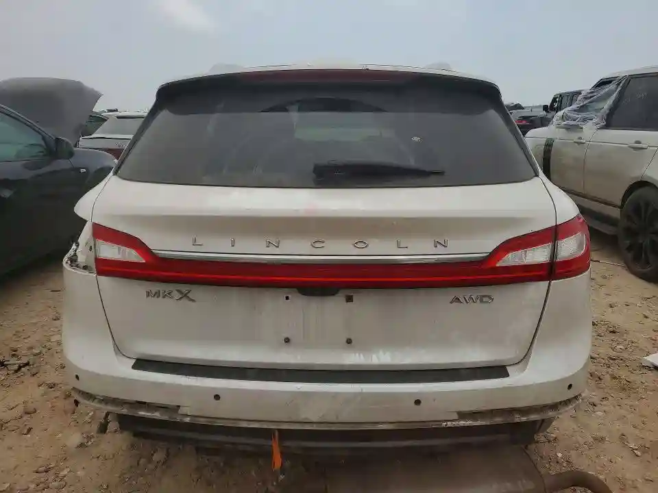2LMTJ8LR8GBL47605 2016 LINCOLN MKX-5