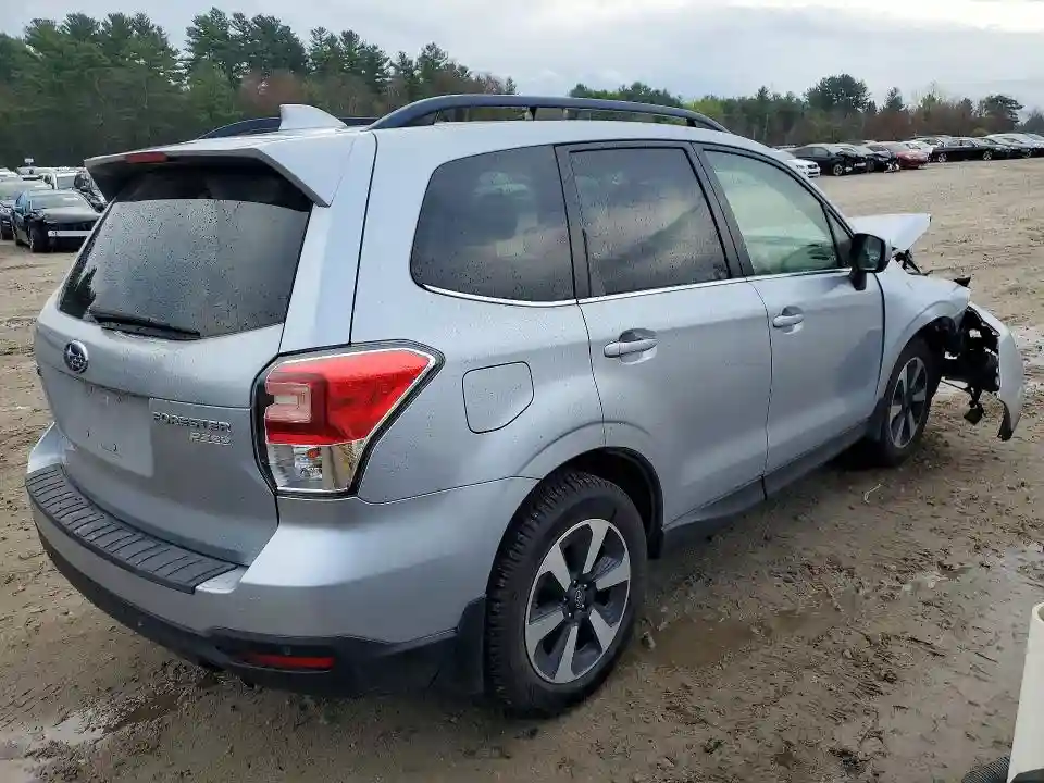 JF2SJARC1HH515807 2017 SUBARU FORESTER-2