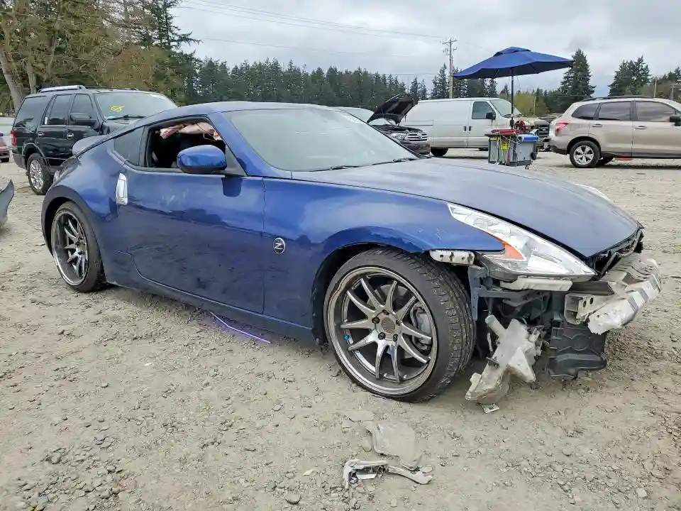 JN1AZ4EH5GM933091 2016 NISSAN 370Z-3