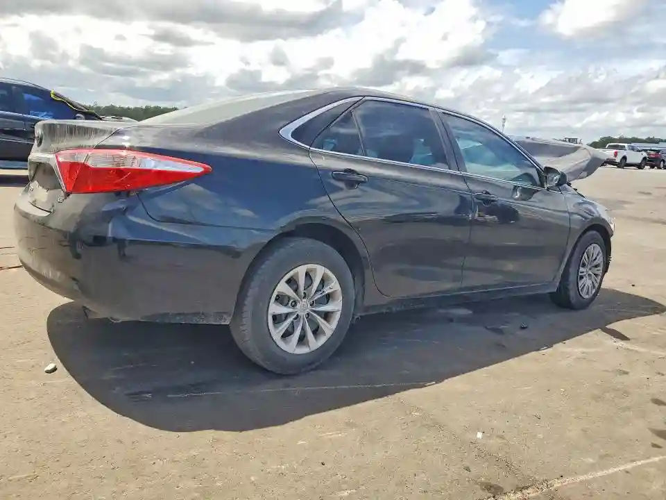 4T4BF1FK7FR478246 2015 TOYOTA CAMRY-2