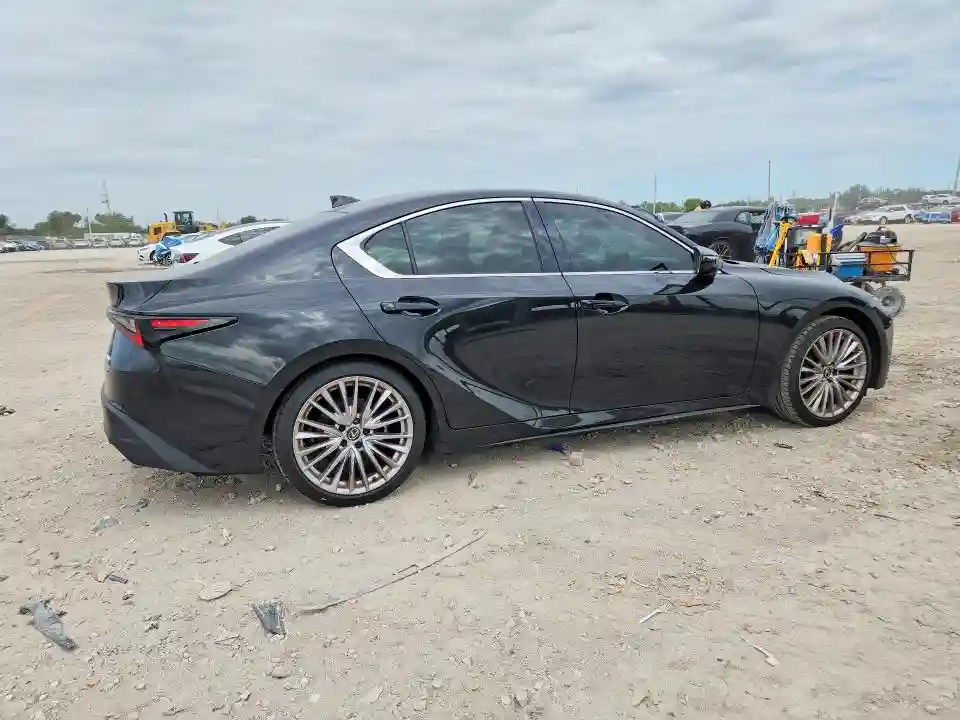 JTHDA1D2XS5133675 2025 LEXUS IS-2