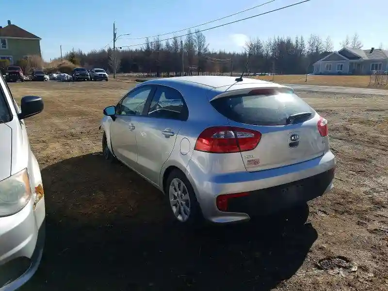 KNADM5A39G6742638 2016 KIA RIO-1