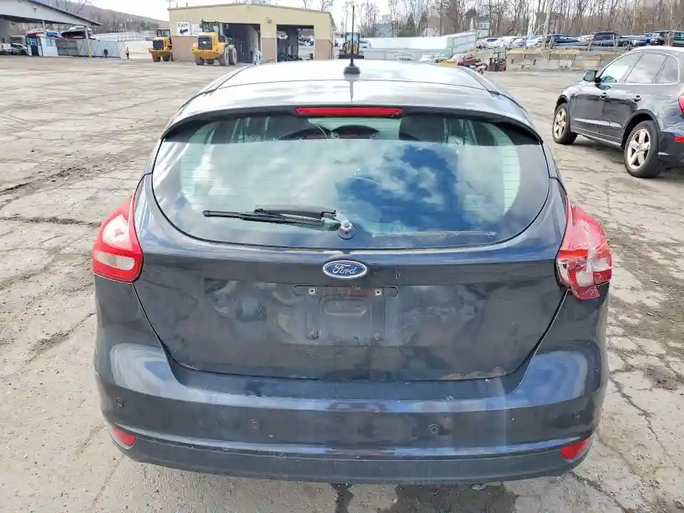 1FADP3K22FL276951 2015 FORD FOCUS-5