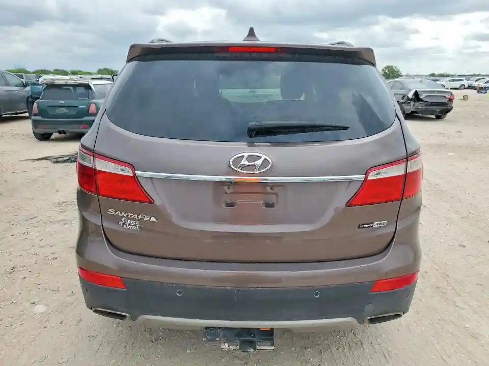 KM8SRDHF2FU115243 2015 HYUNDAI SANTA FE-5