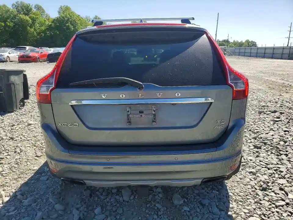 YV4612RMXG2839433 2016 VOLVO XC60-5