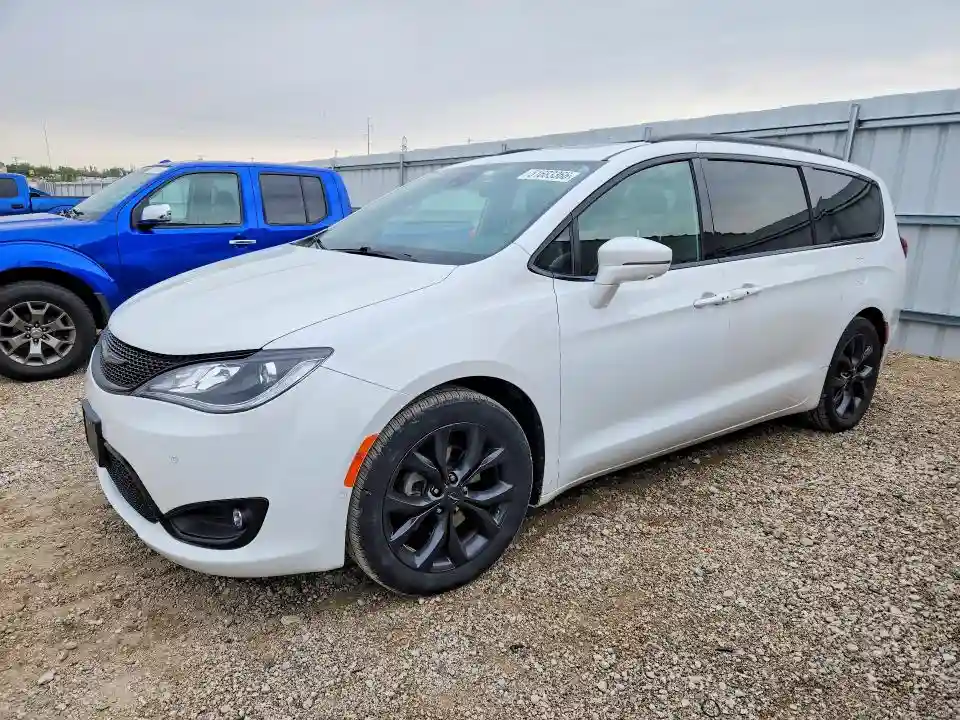 2C4RC1GG8JR261911 2018 CHRYSLER PACIFICA-0