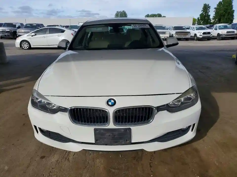 WBA3B1C57FK136110 2015 BMW 3 SERIES-4