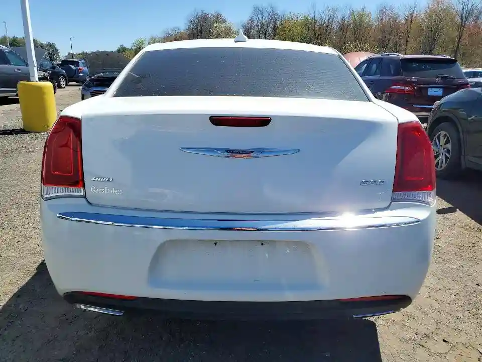 2C3CCARG9HH637409 2017 CHRYSLER 300-5