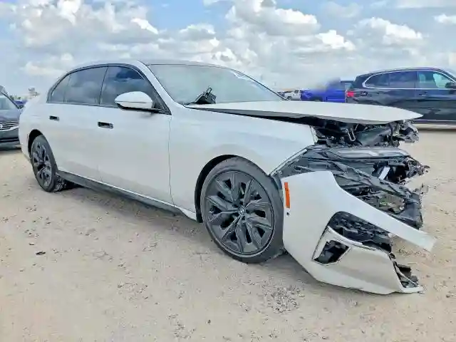 WBA33EJ09PCM55158 2023 BMW 7 SERIES-3