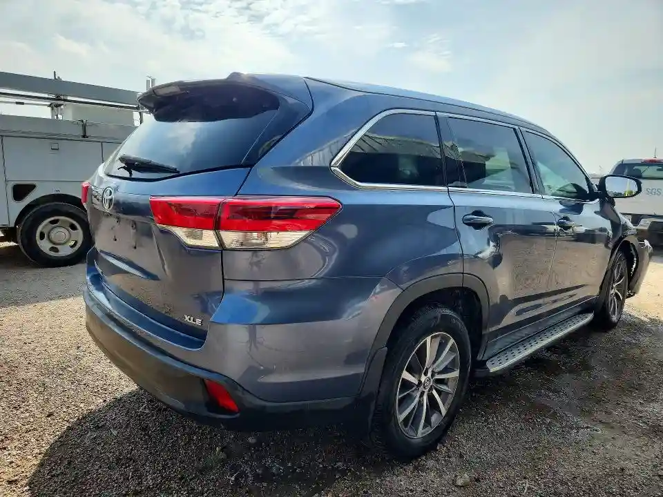 5TDKZRFH0KS307653 2019 TOYOTA HIGHLANDER-2