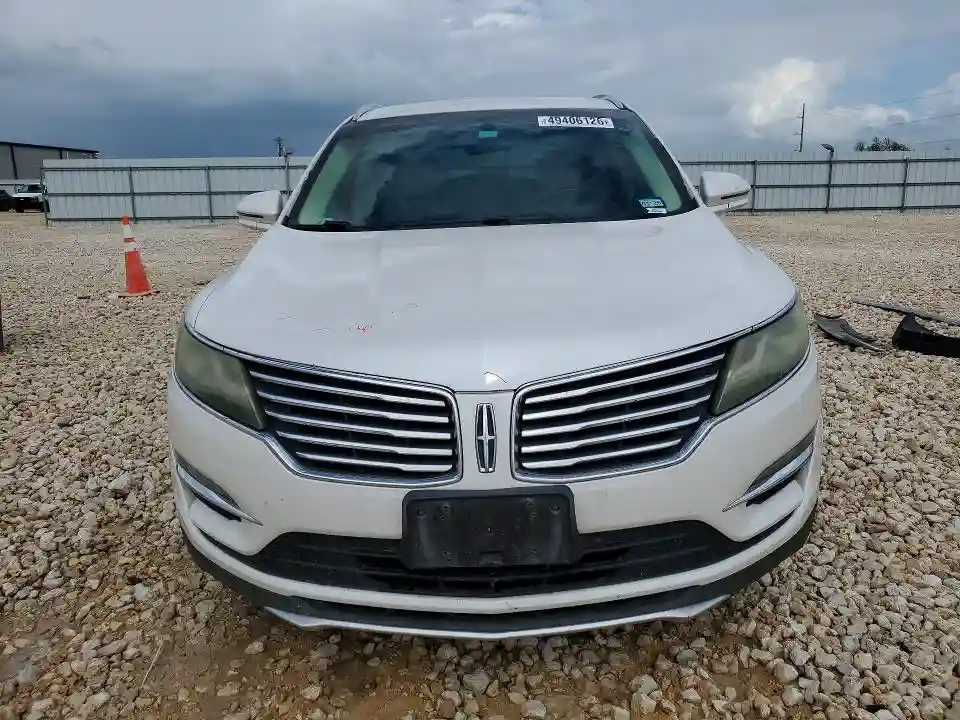 5LMCJ1A95FUJ09299 2015 LINCOLN MKZ-4