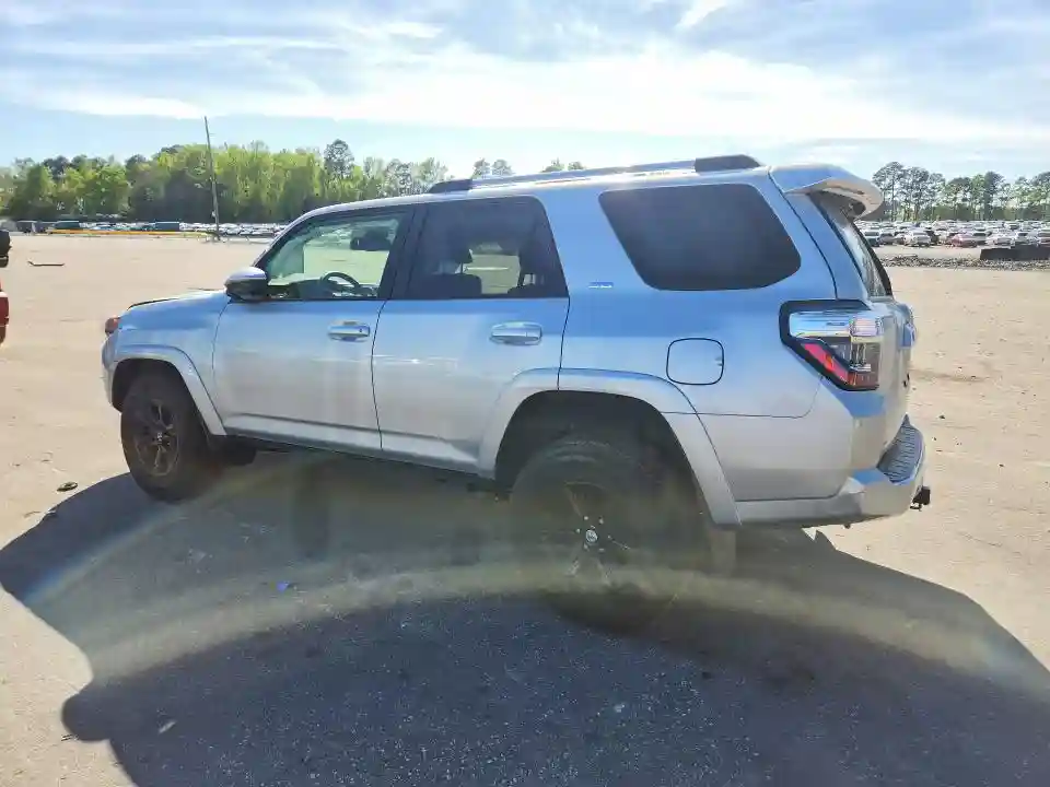 JTEEU5JR3R5311373 2024 TOYOTA 4RUNNER-1