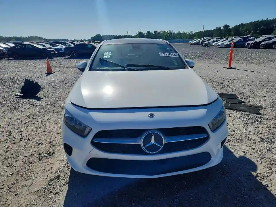 WDD3G4EBXKW016884 2019 MERCEDES-BENZ A-CLASS-4