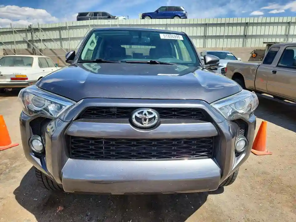 JTEBU5JR7J5579382 2018 TOYOTA 4RUNNER-4