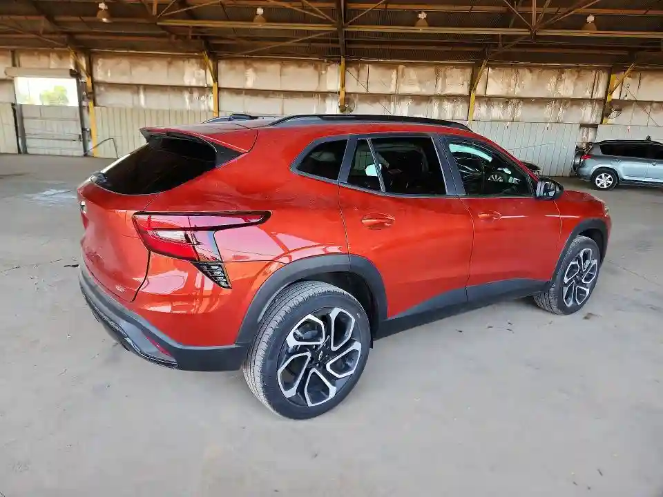 KL77LJE27RC035391 2024 CHEVROLET TRAX-2