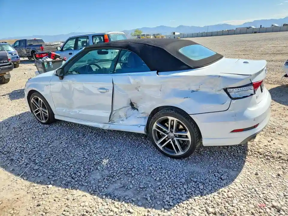WAUYELFF5K1019638 2019 AUDI A3-1
