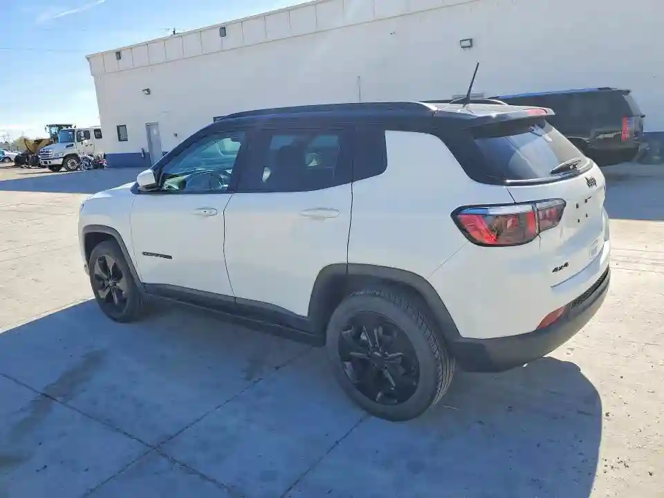 3C4NJDBB9LT116510 2020 JEEP COMPASS-1