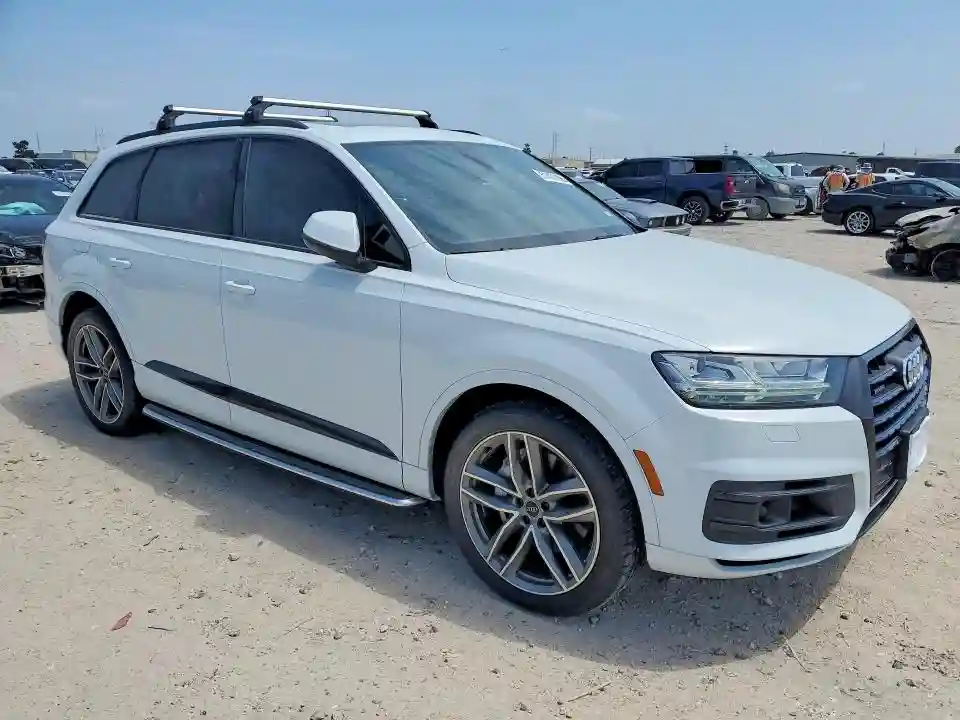 WA1VAAF78JD014794 2018 AUDI Q7-3