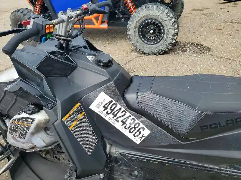 SN1EEC8P4KC335710 2019 POLARIS 795 CC-4