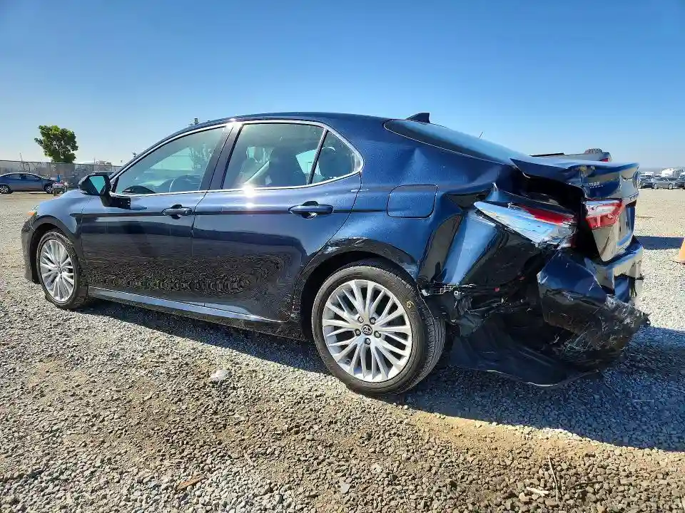4T1B11HK9KU767838 2019 TOYOTA CAMRY-1
