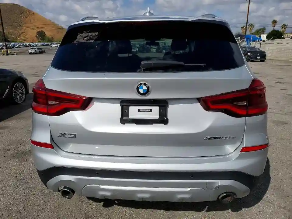 5UXTS1C09M9H15211 2021 BMW X3-5