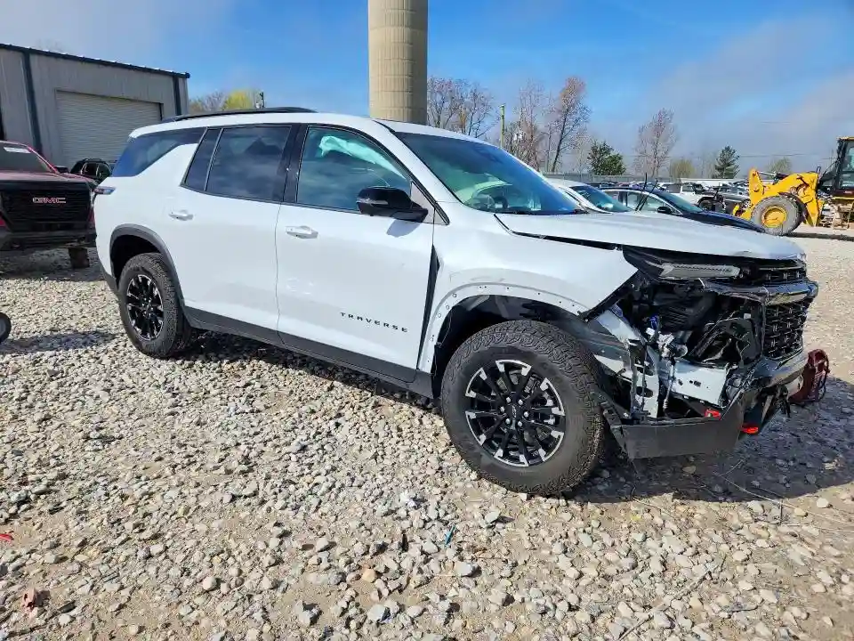 1GNEVJKS3TJ187266 2026 CHEVROLET TRAVERSE-3