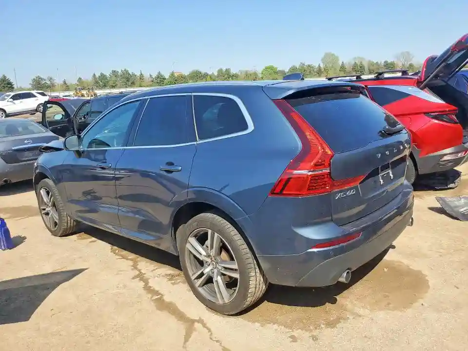 YV4102RK1L1503374 2020 VOLVO XC60-1