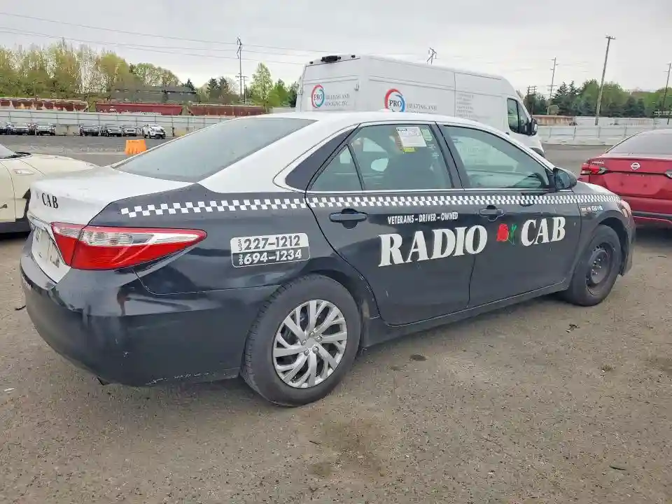 4T4BF1FK7FR455873 2015 TOYOTA CAMRY-2