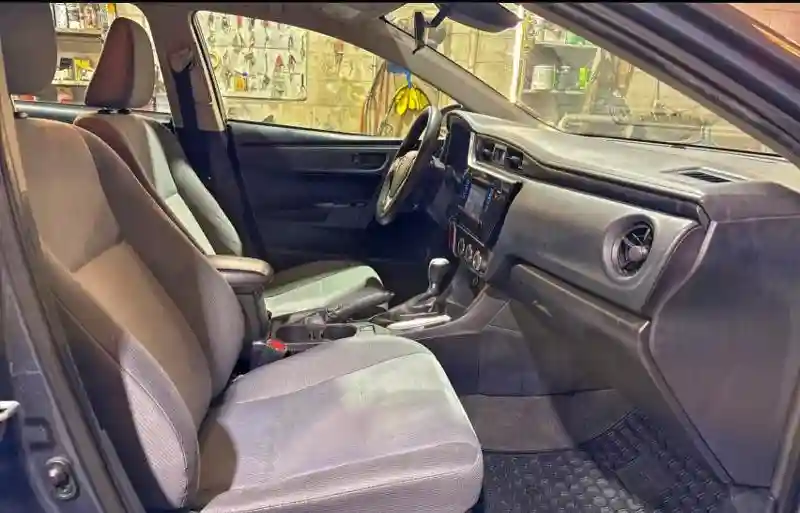 2T1BURHE7HC938077 2017 TOYOTA COROLLA-4