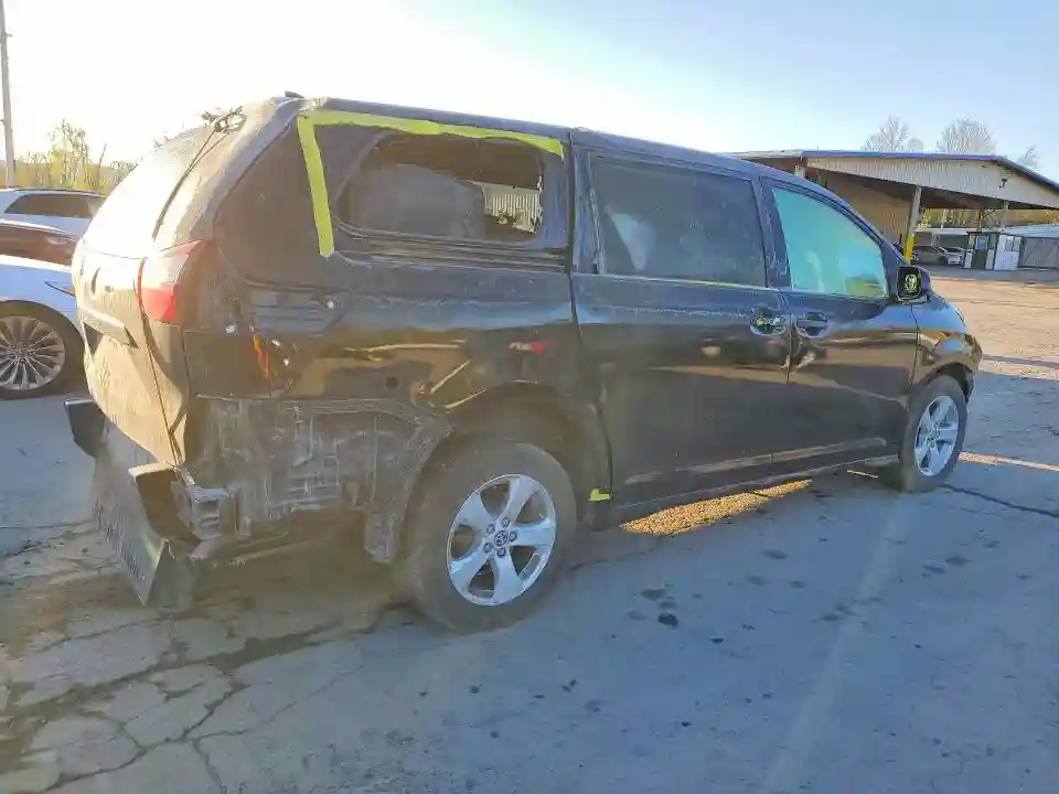 5TDZZ3DC2LS066814 2020 TOYOTA SIENNA-2