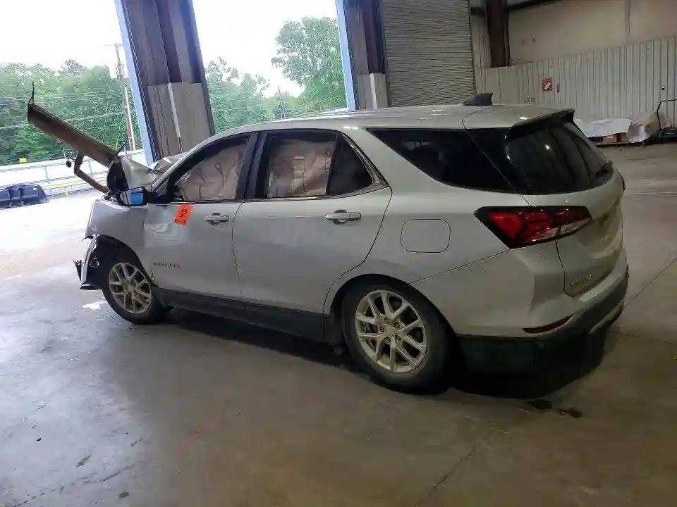 3GNAXKEV6NL267662 2022 CHEVROLET EQUINOX-1