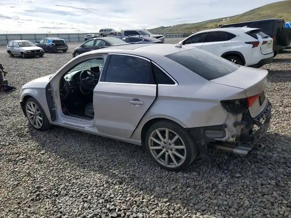 WAUACGFFXF1143487 2015 AUDI A3-1