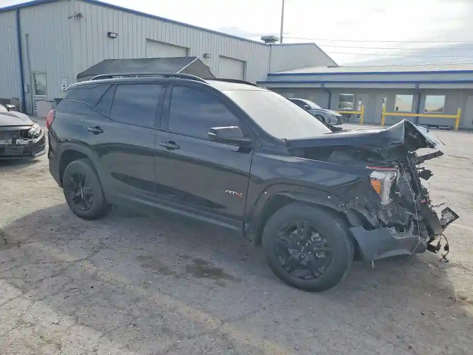 3GKALYEV8NL191647 2022 GMC TERRAIN-3