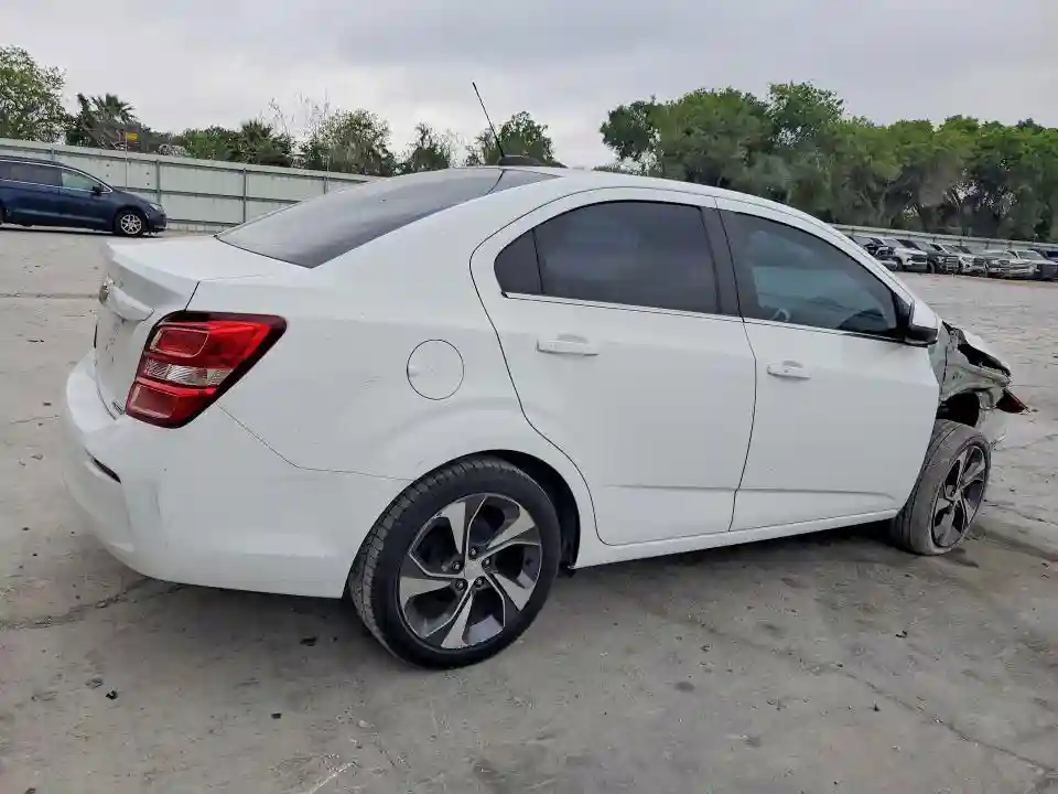 1G1JF5SB6L4118235 2020 CHEVROLET SONIC-2