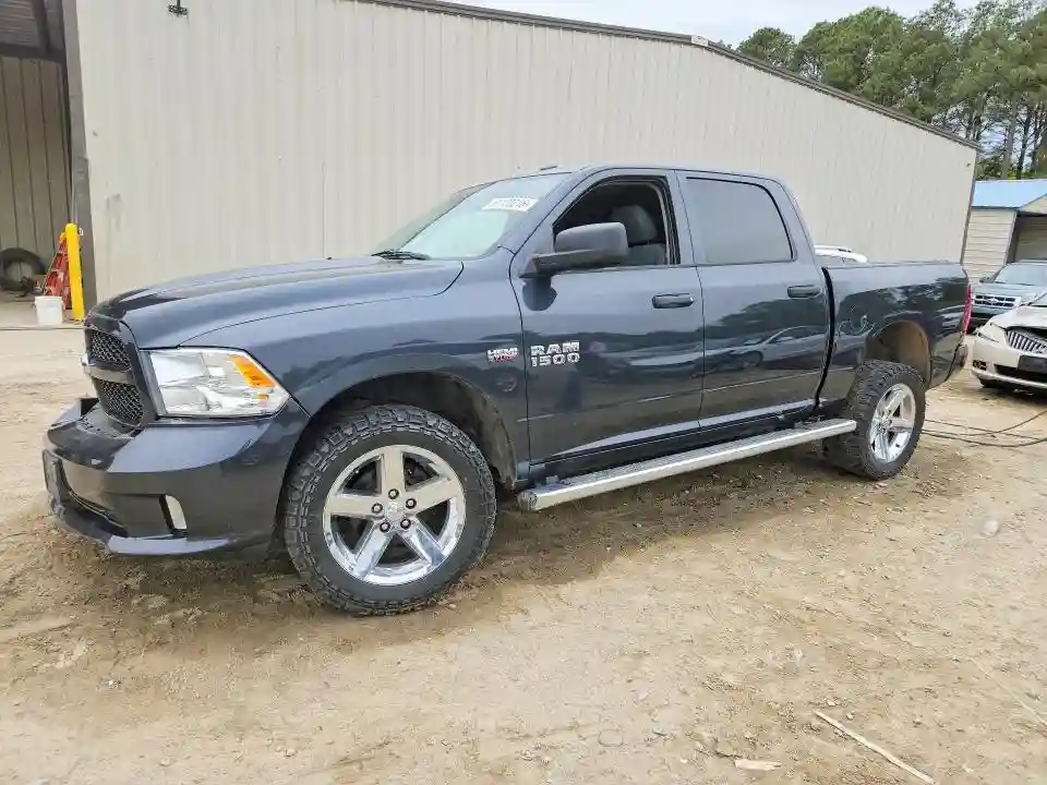 3C6RR7KTXHG703309 2017 RAM 1500-0