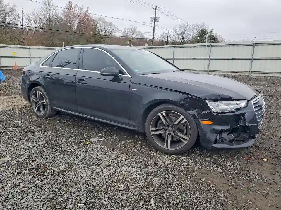 WAULMAF47JA213098 2018 AUDI A4-3