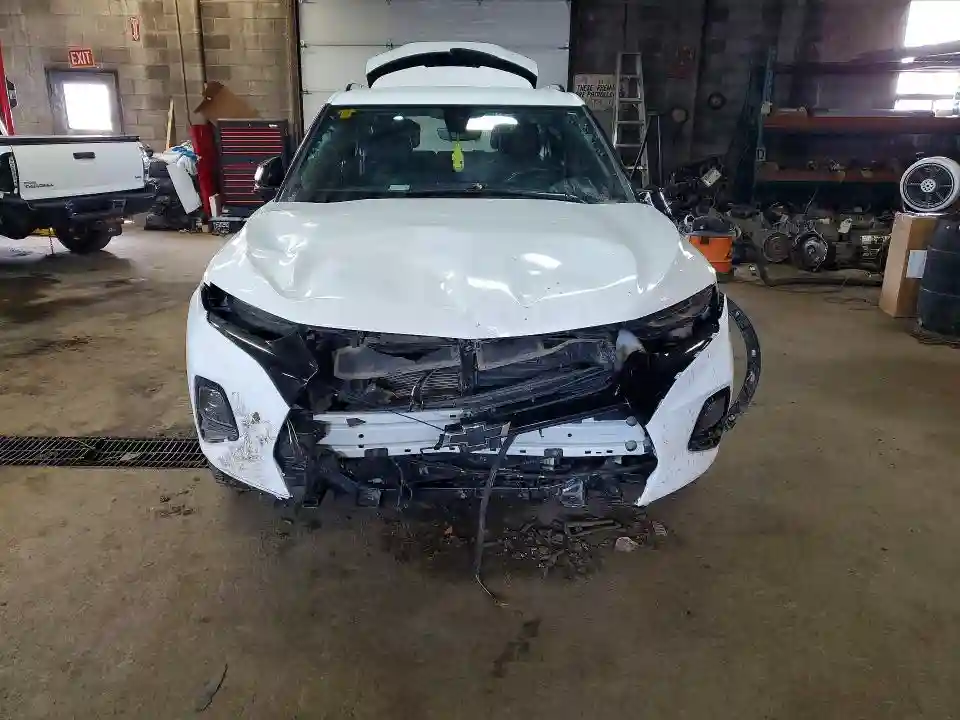 3GNKBJRS8NS186911 2022 CHEVROLET BLAZER-4