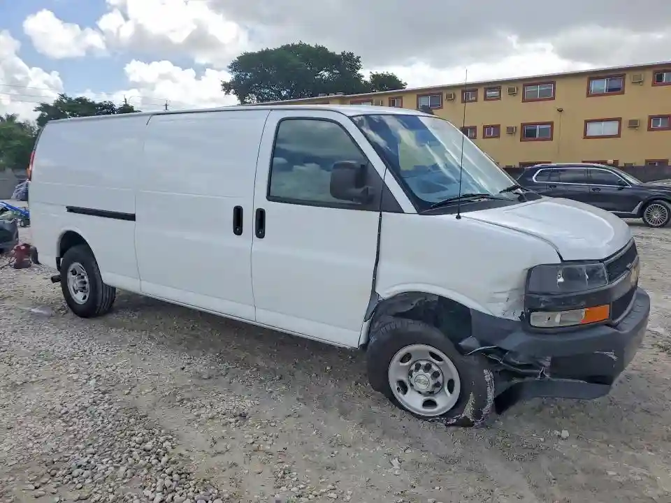 1GCWGBFP1P1258375 2023 CHEVROLET EXPRESS-3