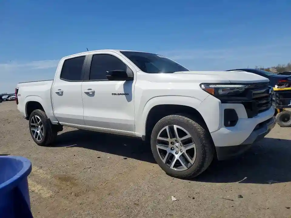 1GCPTDEK6P1189328 2023 CHEVROLET COLORADO-3