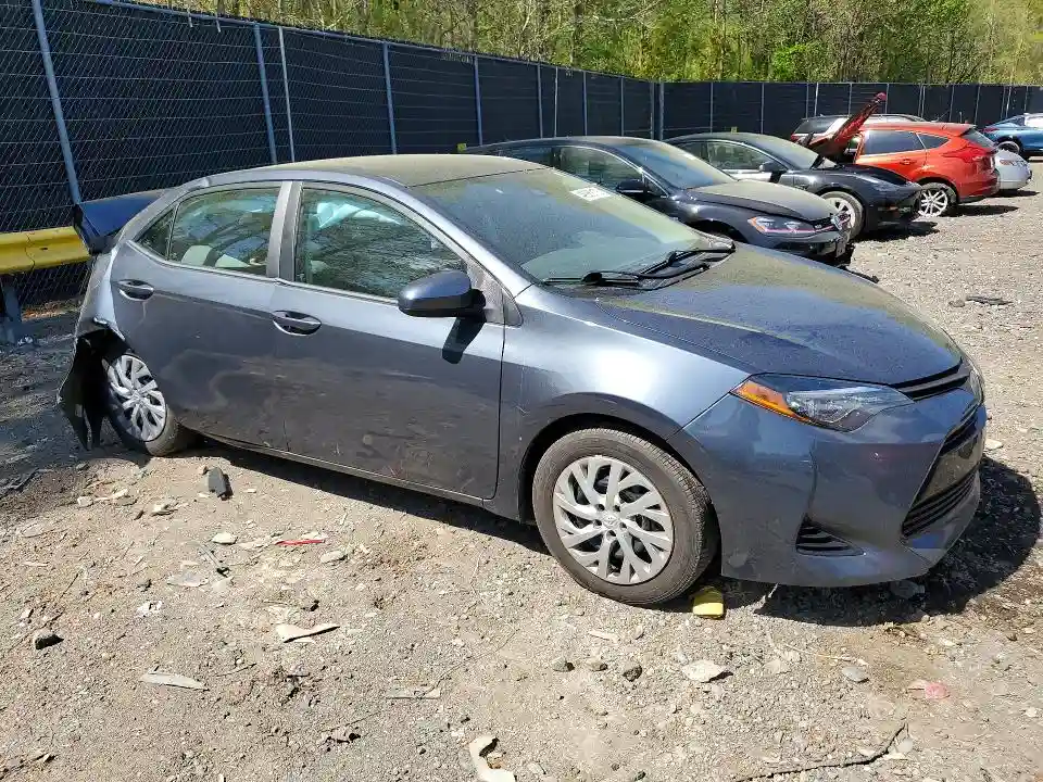 2T1BURHE1KC138303 2019 TOYOTA COROLLA-3