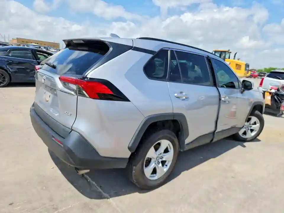 2T3W1RFV6MC097996 2021 TOYOTA RAV4-2