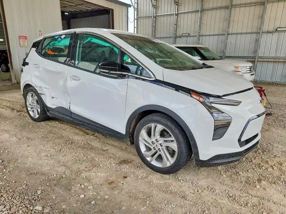1G1FW6S09P4154923 2023 CHEVROLET BOLT-3