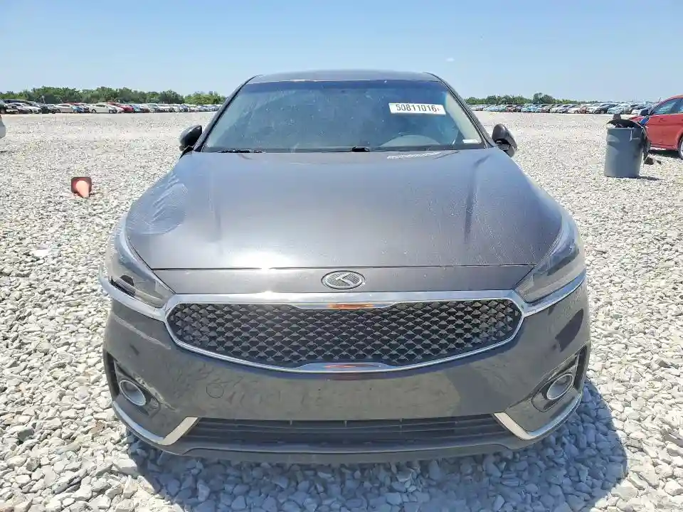 KNALB4J17H5073223 2017 KIA CADENZA-4