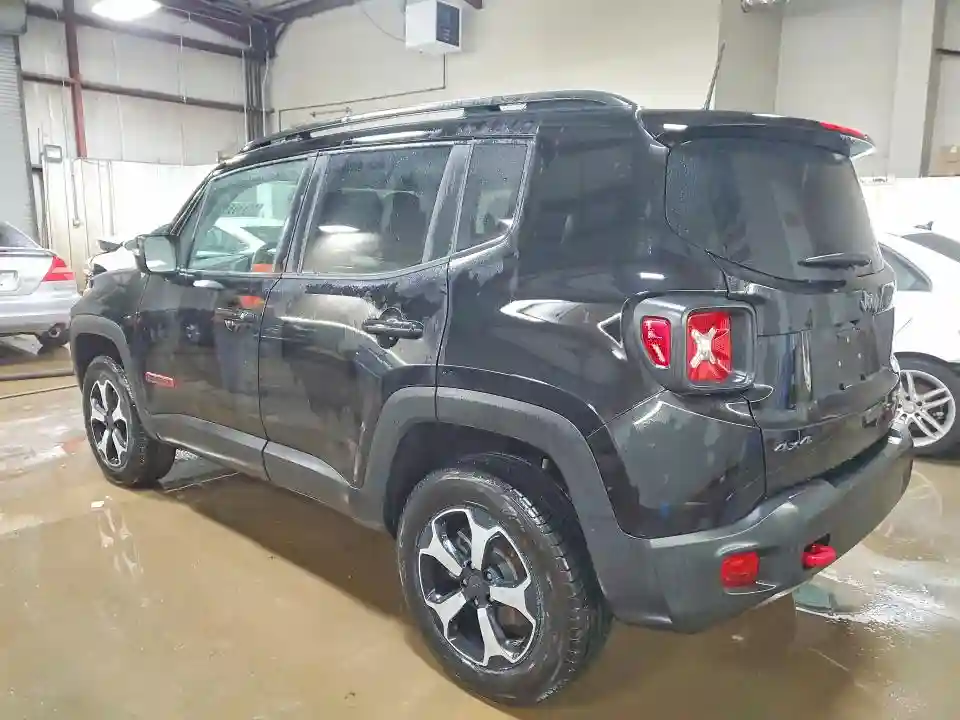 ZACNJDC16NPP01543 2022 JEEP RENEGADE-1
