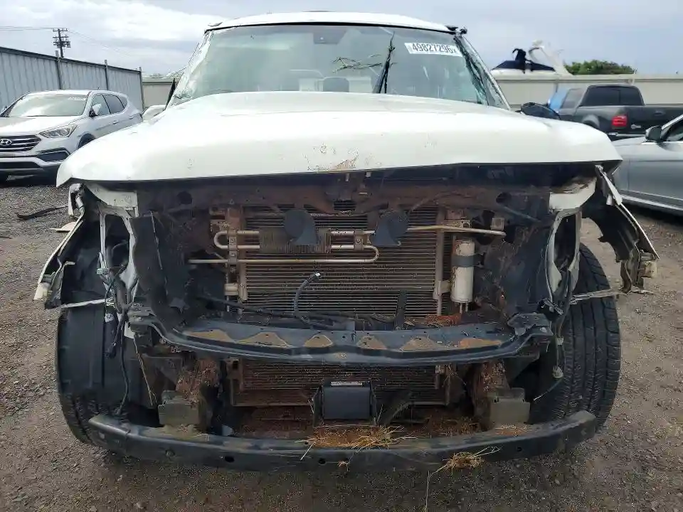 JN8AY2NDXH9004766 2017 NISSAN ARMADA-4