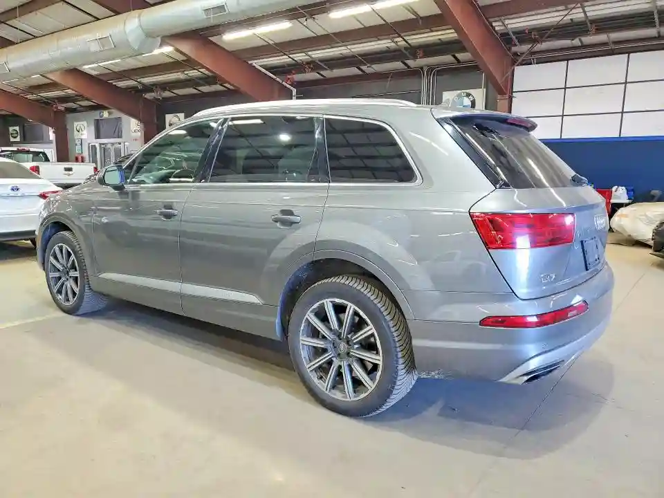 WA1LAAF77HD016845 2017 AUDI Q7-1